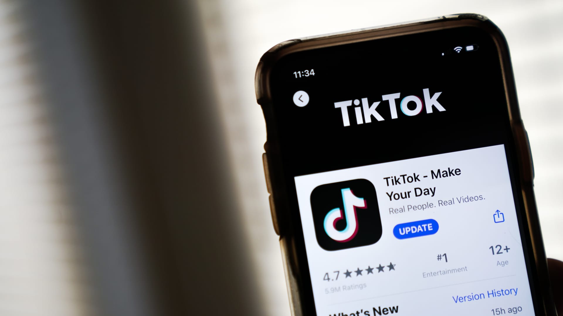 Apple gagne sur Facebook et Google dans les publicités en ligne après le changement de confidentialité d'iOS, selon un rapport - CNBC