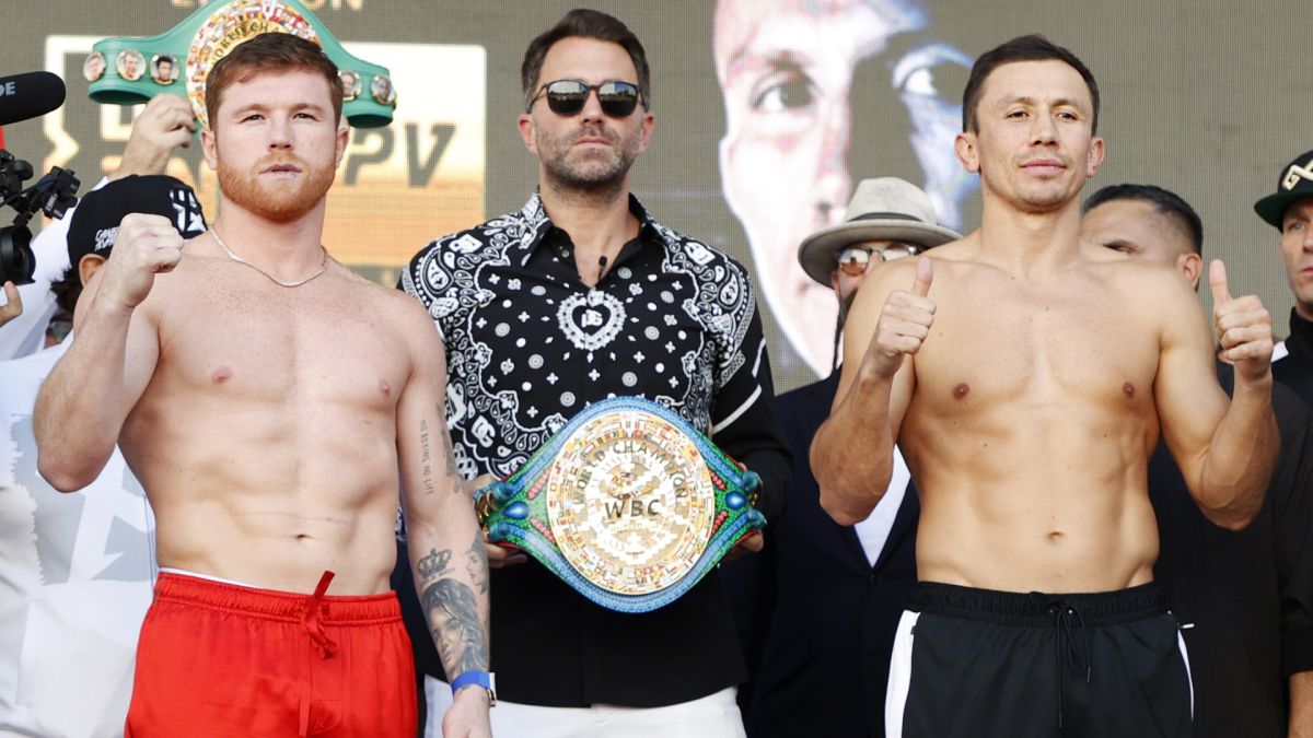 Canelo and GGG pose at the weigh-in ahead of their trilogy fight