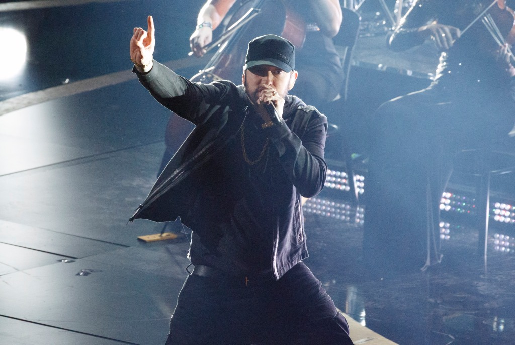 Eminem n’est qu’à un prix d’un EGOT, après la victoire du Super Bowl Emmy