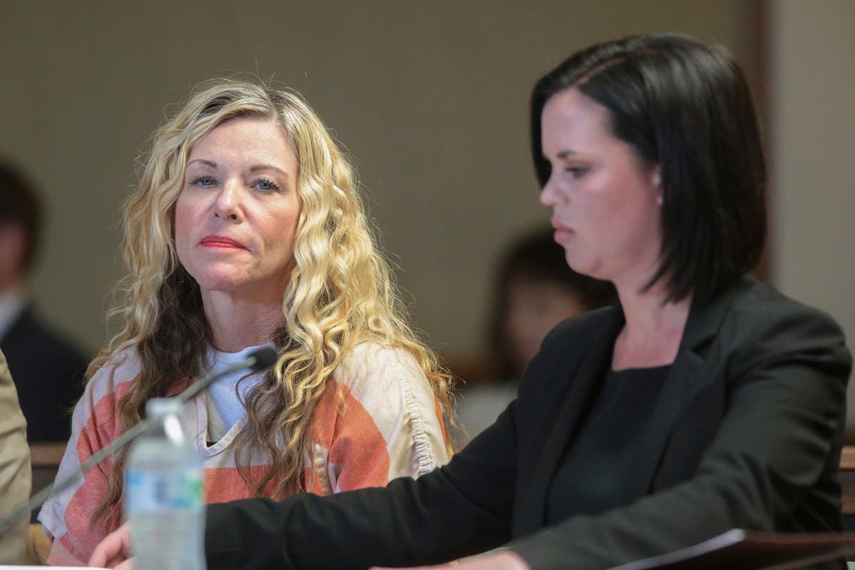 L'affaire tordue de la "mère culte" Lori Vallow : soupçons de meurtre, mystères et fin du monde ?  - Indépendant en espagnol
