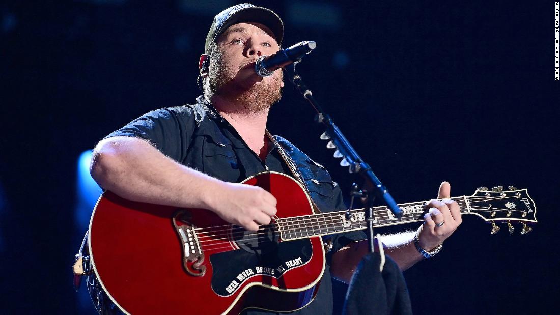 Luke Combs a remboursé un concert ce week