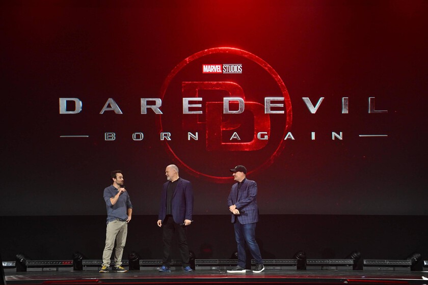 "Si vous devez refaire quelque chose, faites-le différemment.".  Charlie Cox précise que "Daredevil : Born Again" ne...