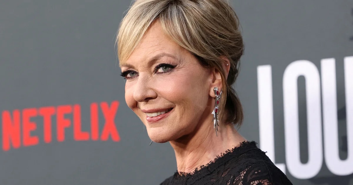Allison Janney, la protagoniste du film Lou : sans enfant et fière d'être célibataire à 62 ans