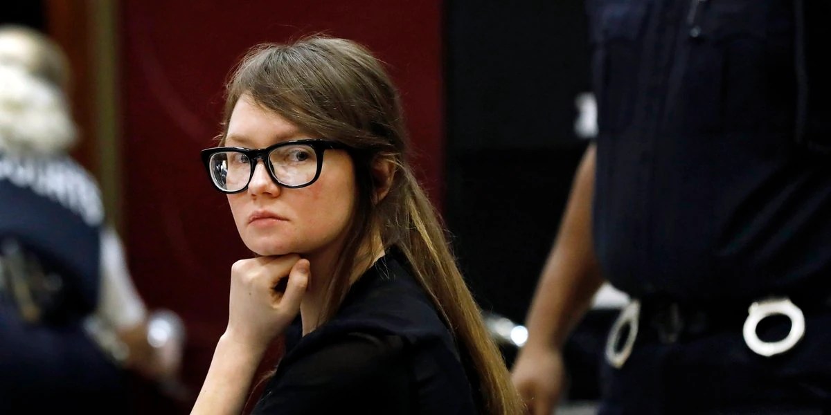 Anna Delvey, dont l'arnaque choquante a inspiré la série Netflix, enfin libérée de la prison ICE - NBC Los Angeles