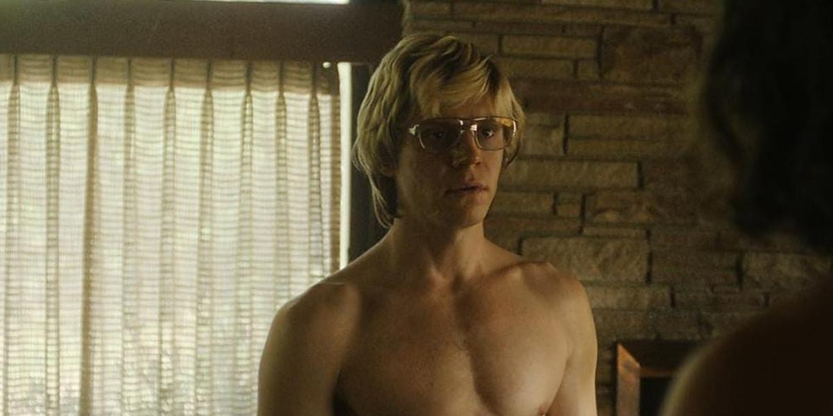 Qui était Jeffrey Dahmer, le tueur en série qui a inspiré la nouvelle série à succès de Netflix ?  - MONDE SPORTIF