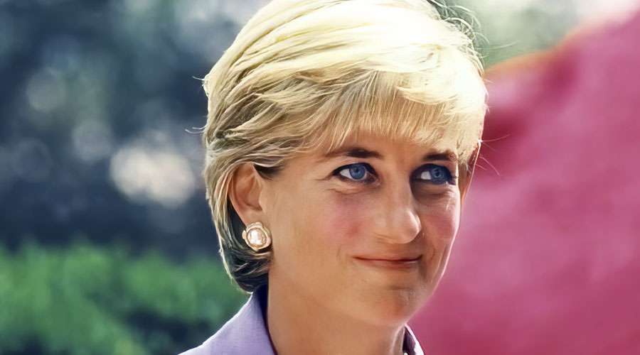 Un prêtre catholique qui a accompagné Lady Di dans son agonie critique durement The Crown - ACI Prensa