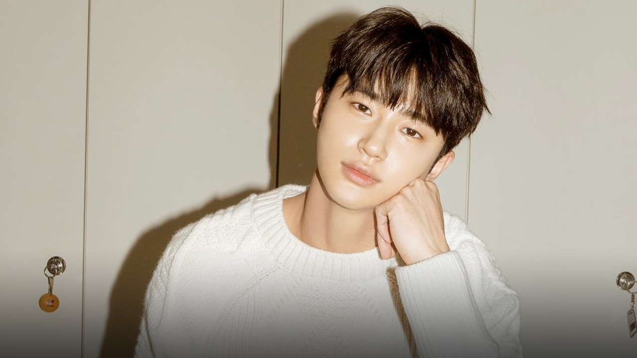 "Une fille du XXe siècle": Byeon Woo-seok se souvient de son premier amour