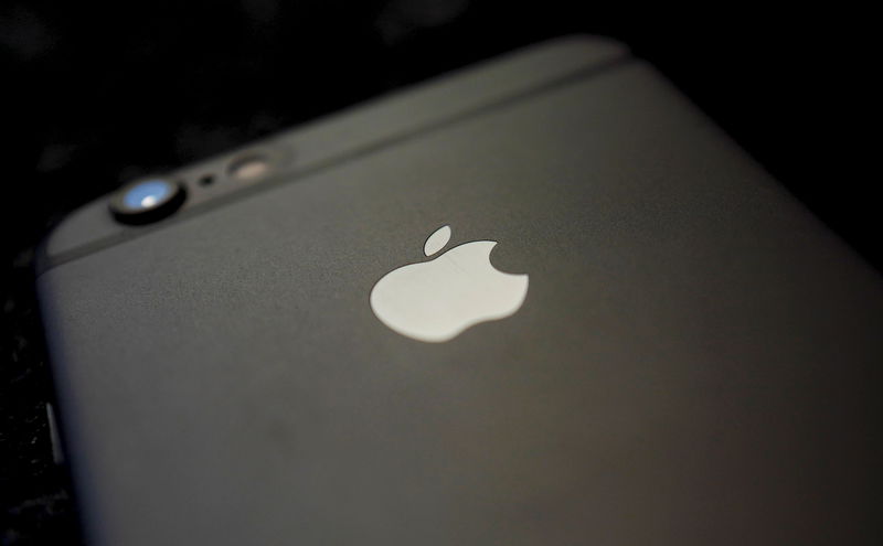 Amazon Studios, Apple y Netflix, luchan por los derechos de la película sobre FTX y SBF