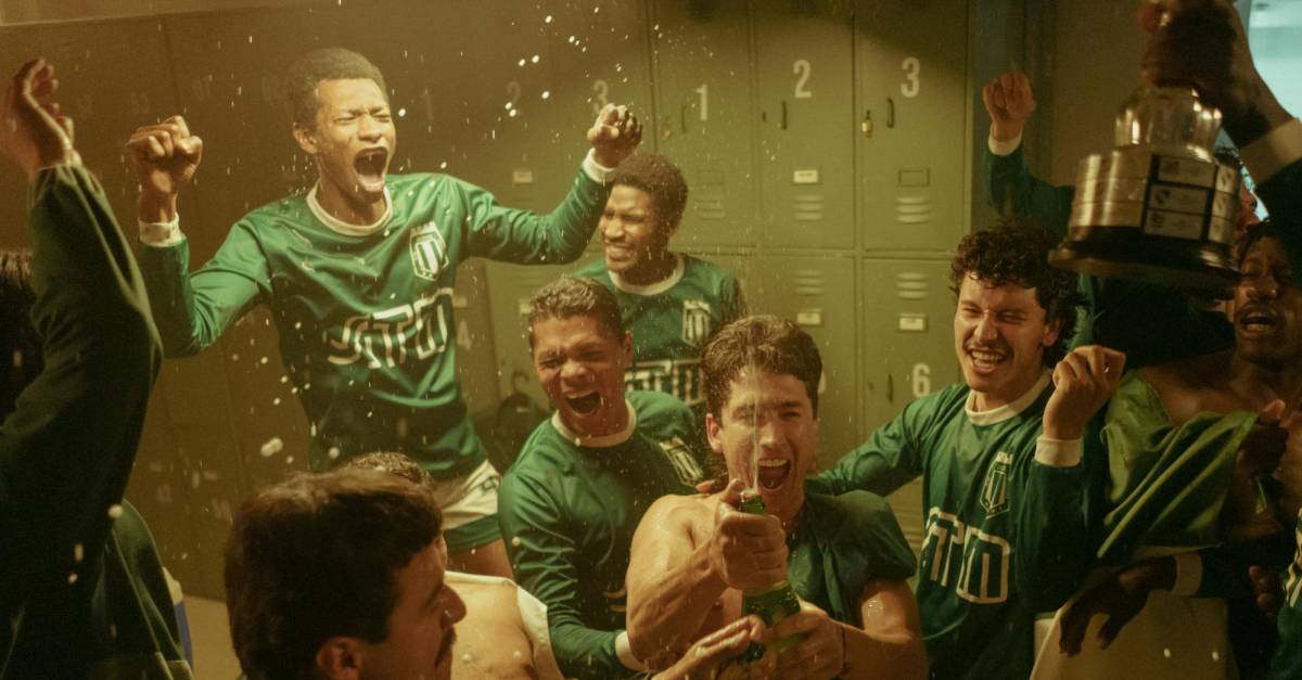 La famille d'Andrés Escobar est bouleversée par la série "Goals Against" de Netflix