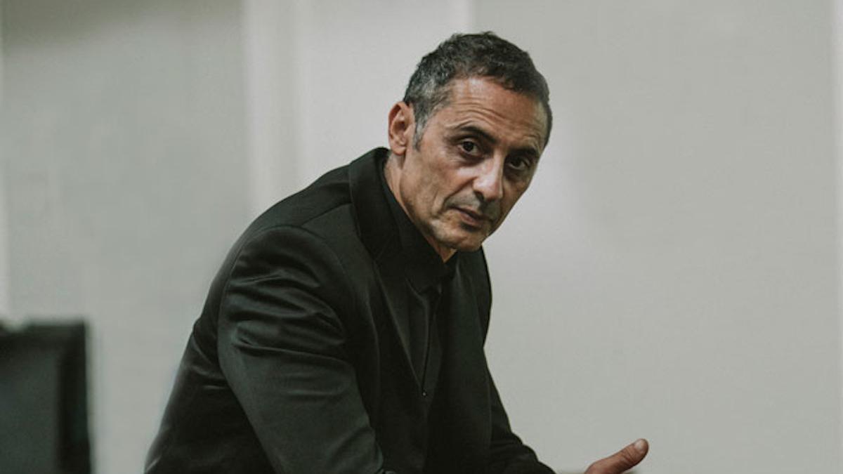 Le patriarche des Al-Fayed dans 'The Crown 5' est espagnol : Abdelatif Hwidar - El Periódico