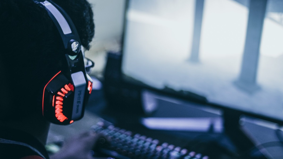 Netflix entrera sur le marché du jeu vidéo avec un gros titre pour PC - Hoy Dinero