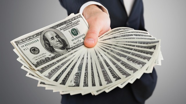 Dollar aujourd'hui: prix du dollar numérique, du bleu, du Qatar, du MEP, du CCL, du Bitcoin, de Netflix, de l'USDT et du DAI pour le lundi 12 décembre - Yahoo Style