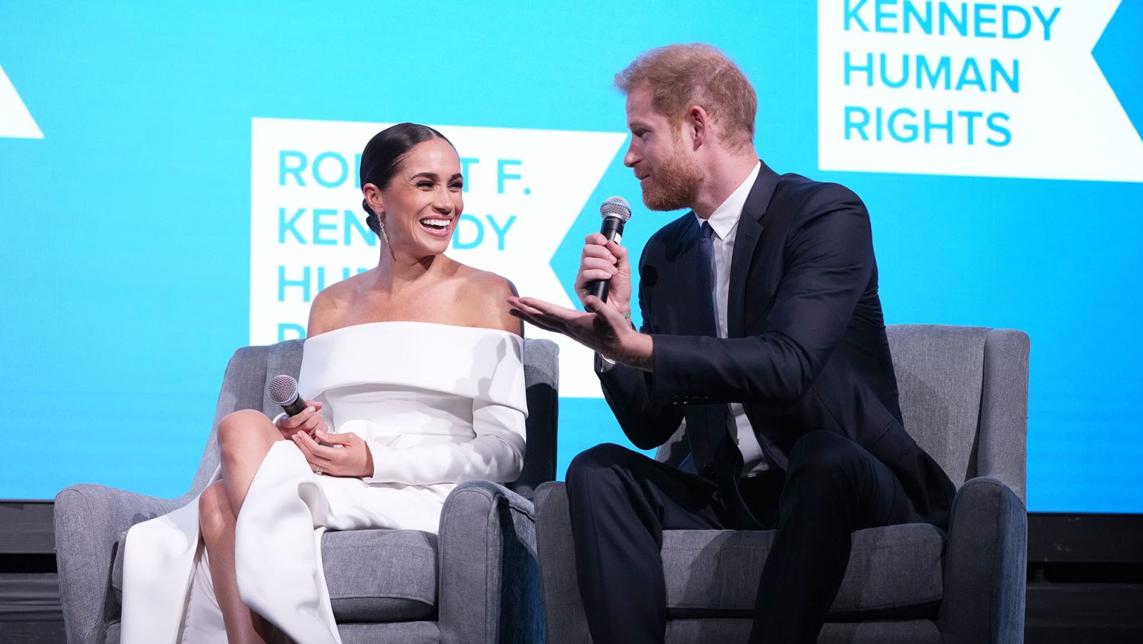 Harry et Meghan ont reçu un prix à New York avant le lancement de leur série Netflix - CNN en Español