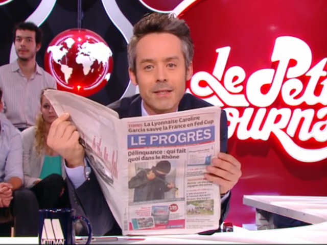 Qui tourne en ridicule synonyme ?
