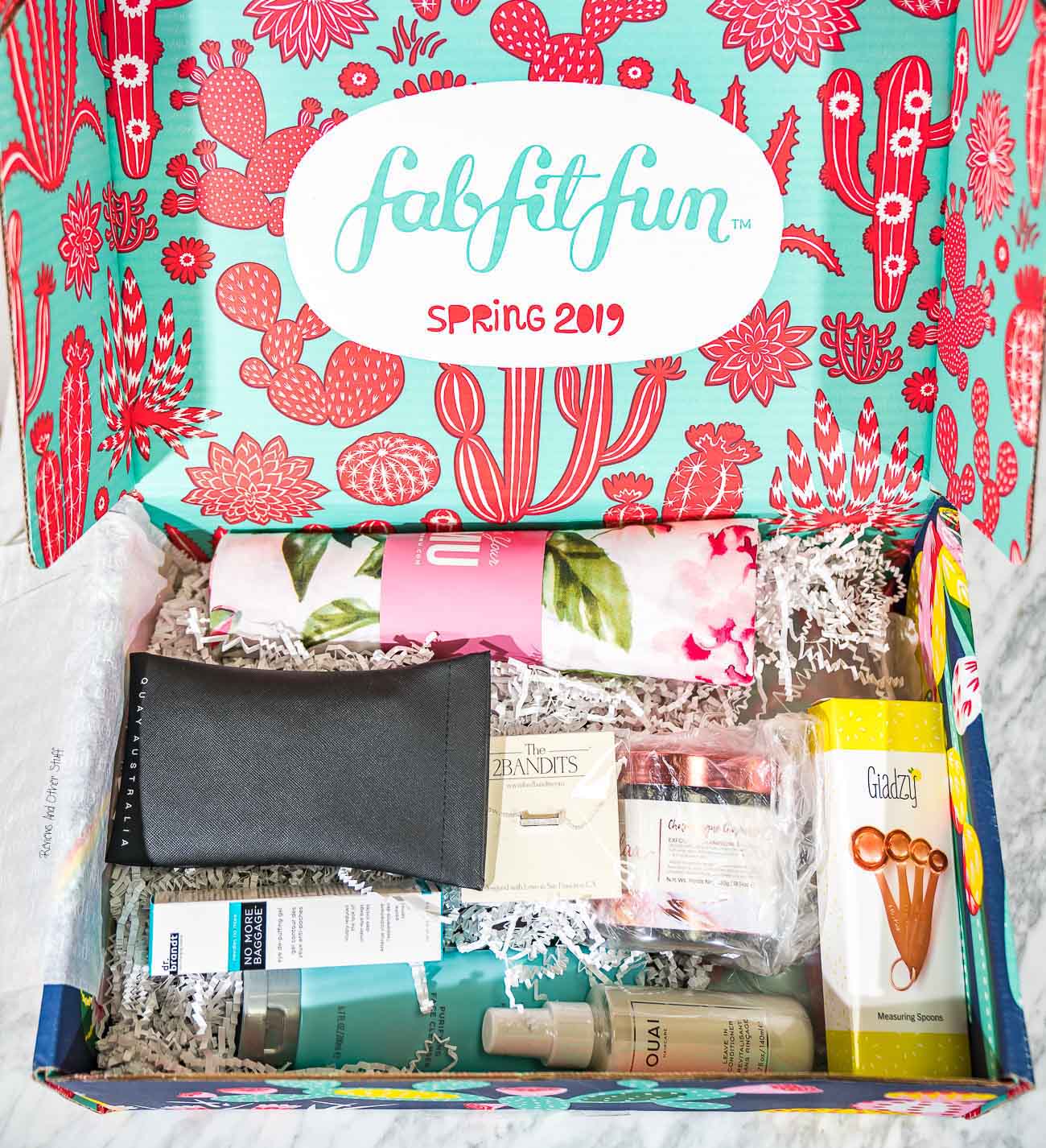 Fabfitfun Spring 2019 Box Reviews And Other Stuff