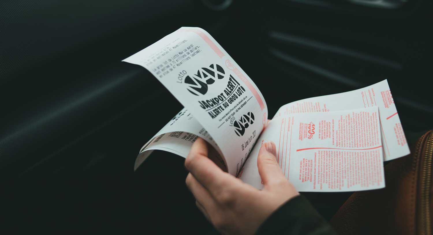 Islanders Buy Boatload Of Mega Millions Tickets Will Share 1 28 Billion Jackpot With Season Ticket Holders If They Win