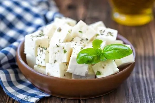 Do Vegetarians Eat Cheese
