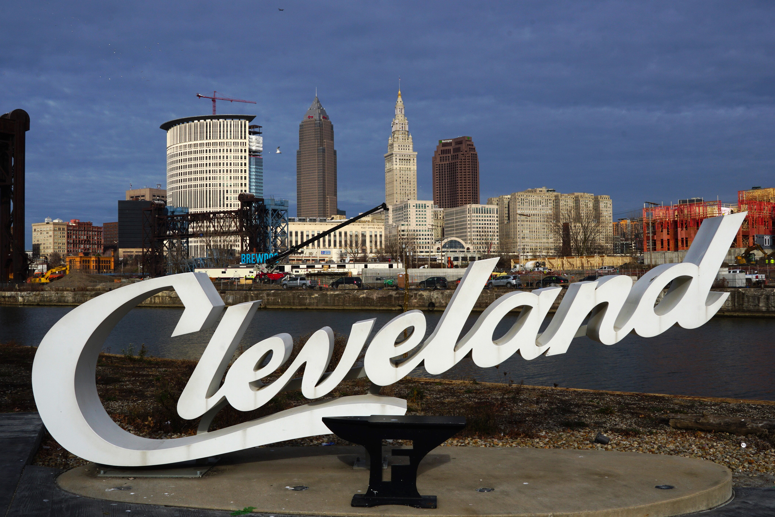 Cleveland Sign Skyline Dr. showing the Cleveland sign