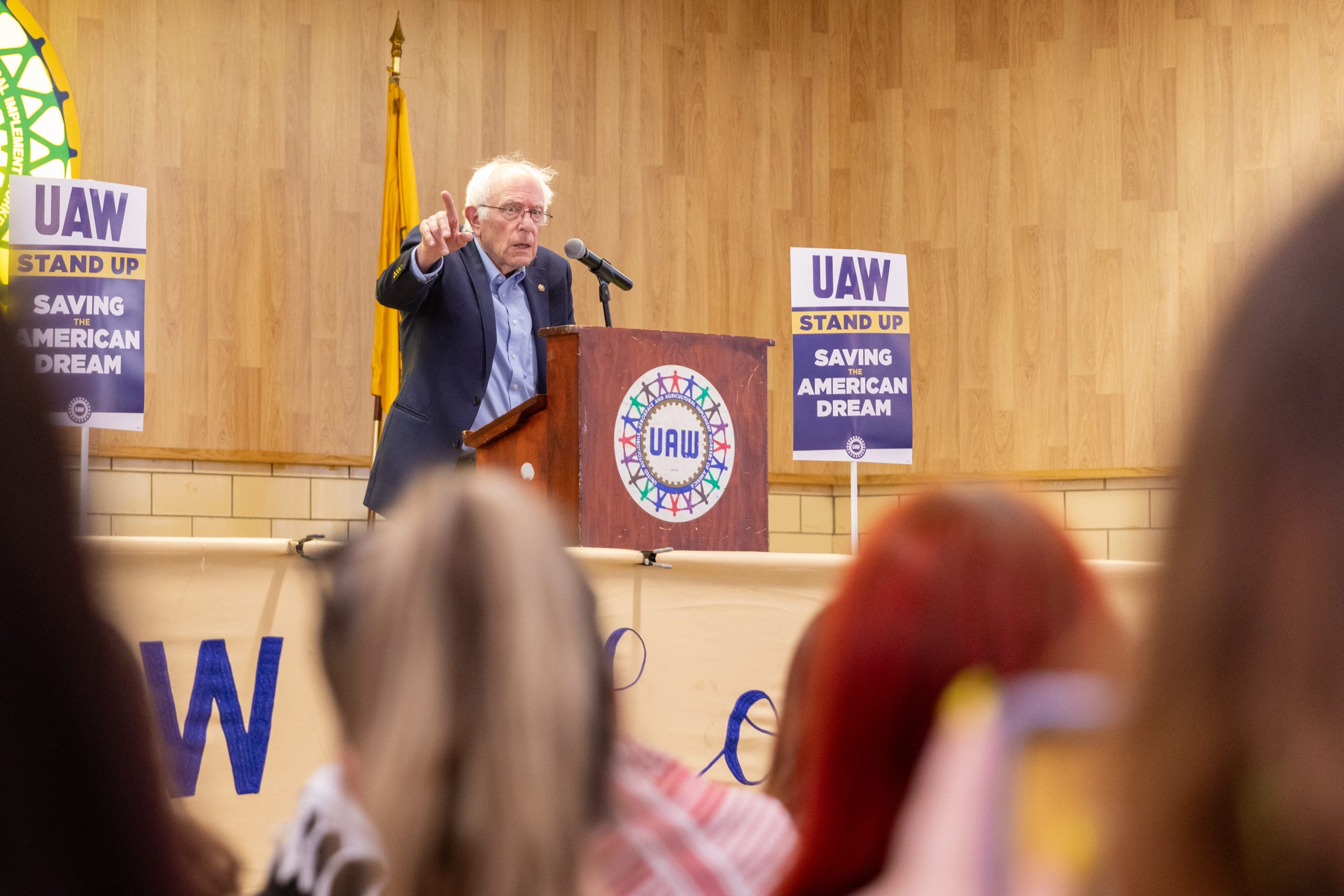 Bernie Sanders rages about minimum wages; lawyers discuss using marijuana