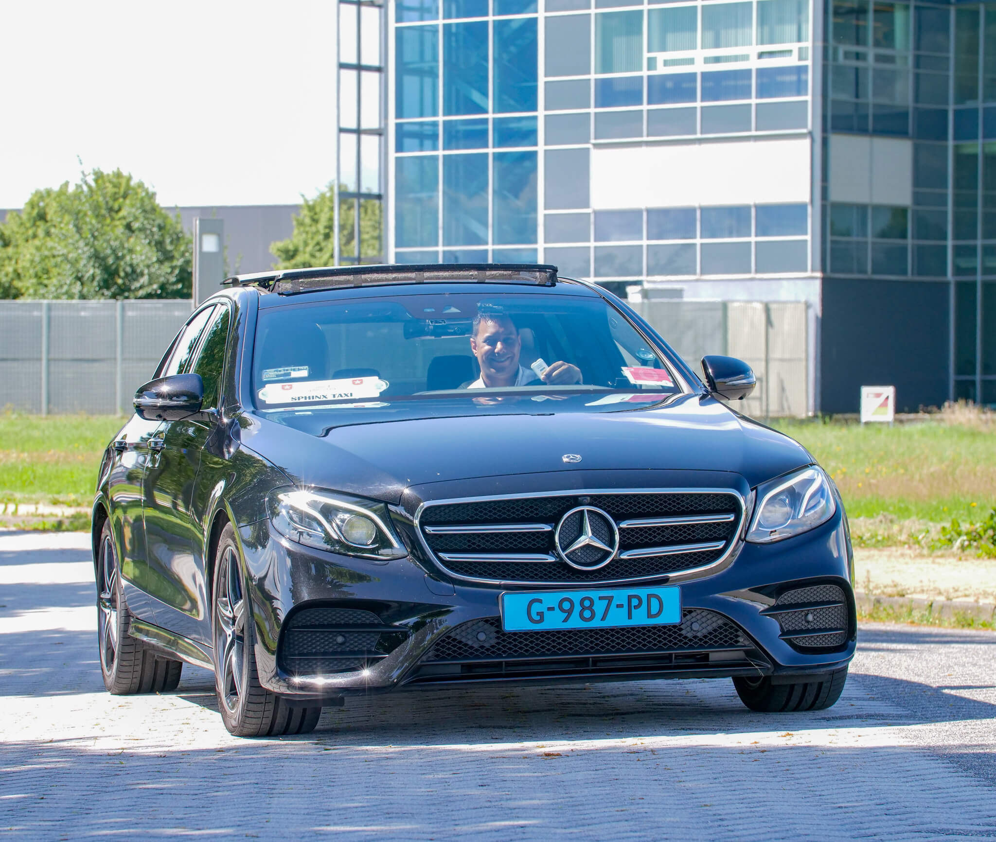 ᐅ Taxi Cadier En Keer Bestellen Bestel Snel Een Taxi
