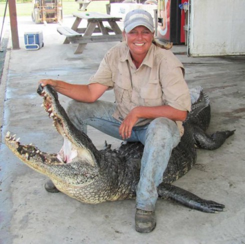 Liz Cavalier Swamp People Alligator Hunting Louisiana