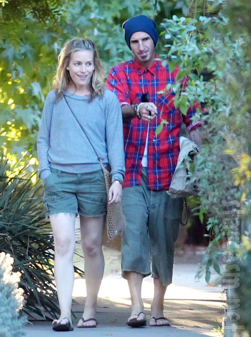 Piper Perabo with fiance Stephen Kay