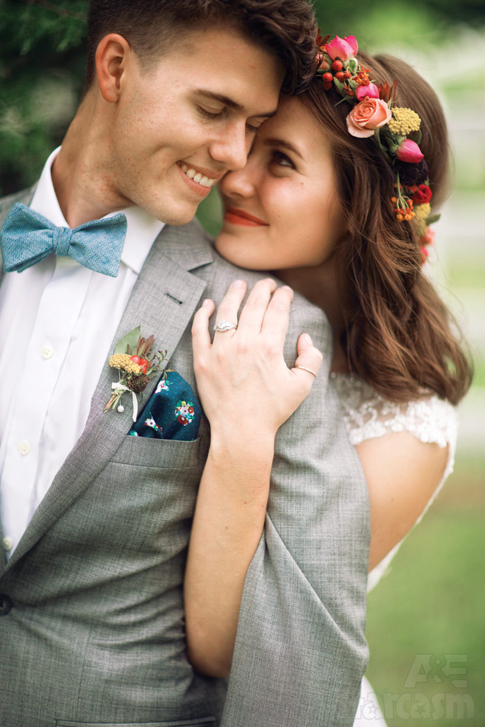 Mary Kate McEacharn John Luke Robertson wedding photo Duck Dynasty