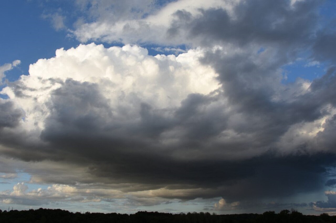 La dominante côté températures sera à la fraîcheur, le ciel, lui, alternera entre gros nuages menaçants et belles éclaircies.