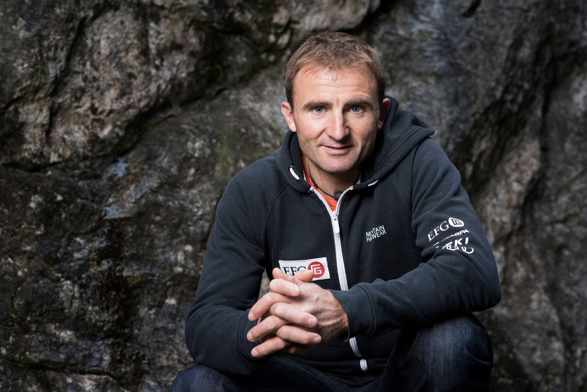 Ueli Steck Renowned Mountain Climber Dies Near Everest At 40 Otosection