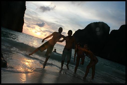 Vins, Felix, Arianne & Natus Vins, Felix, Arianne & Natus