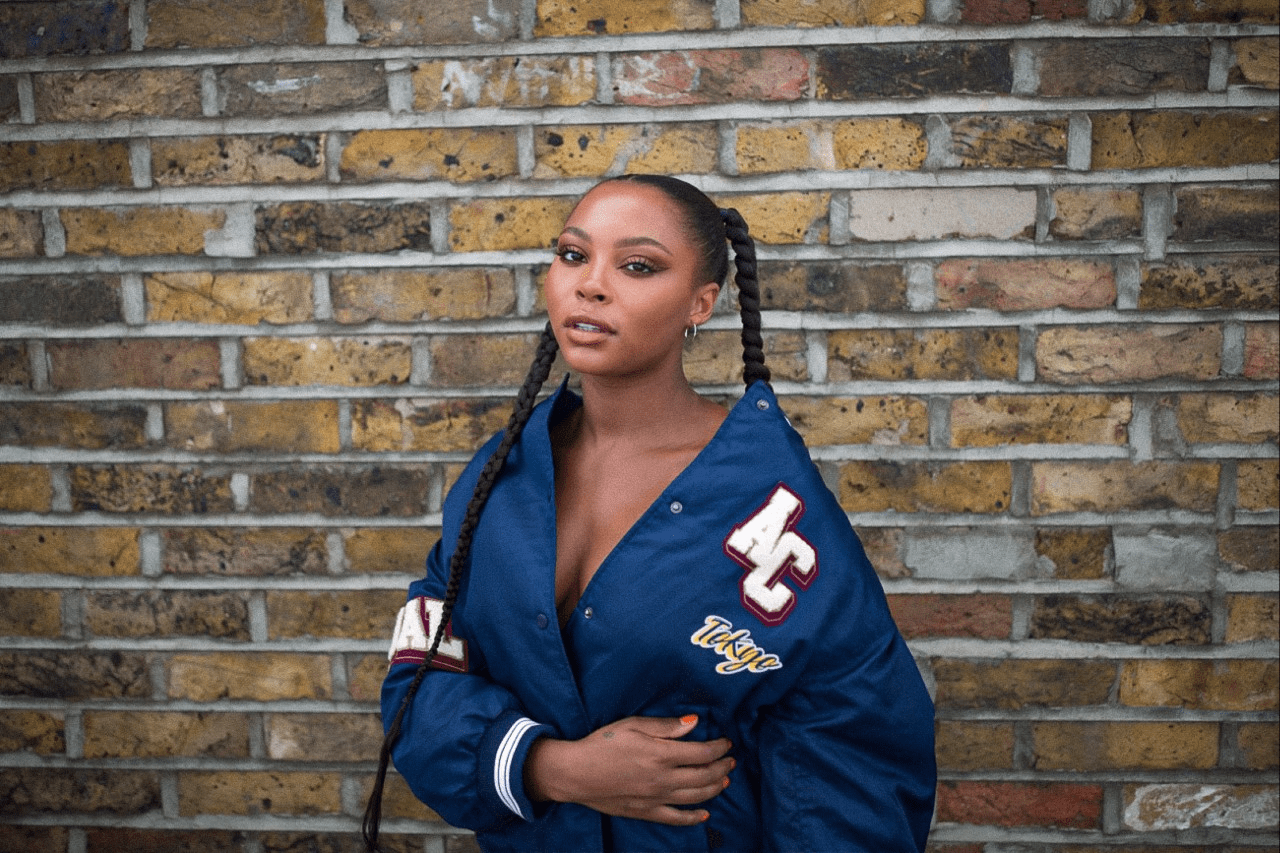 W D C And Love Islands Samira Release Summer Anthem I Love Your Smile