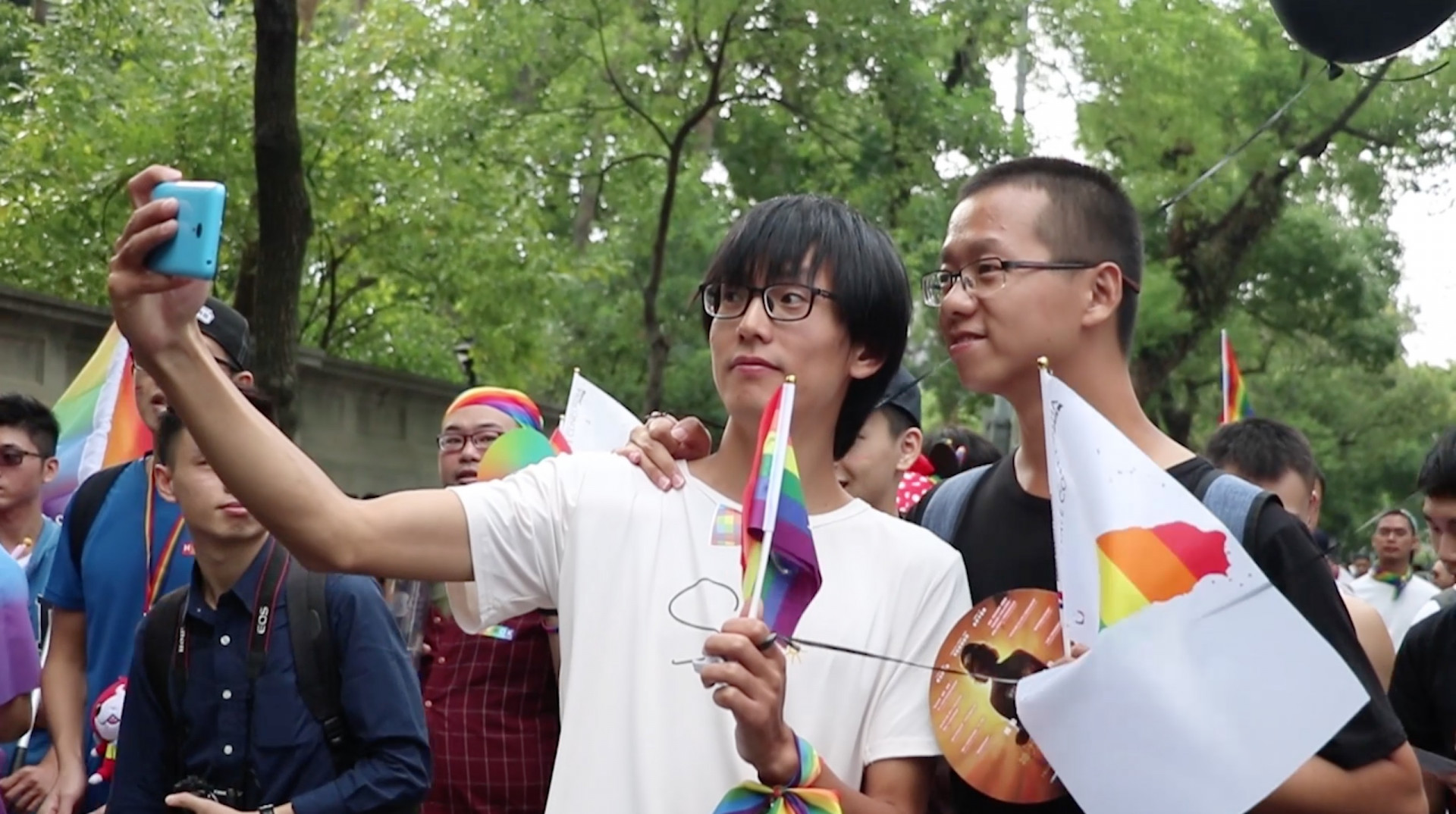 Video: We followed this Chinese gay KOL to Gay Pride in Taiwan