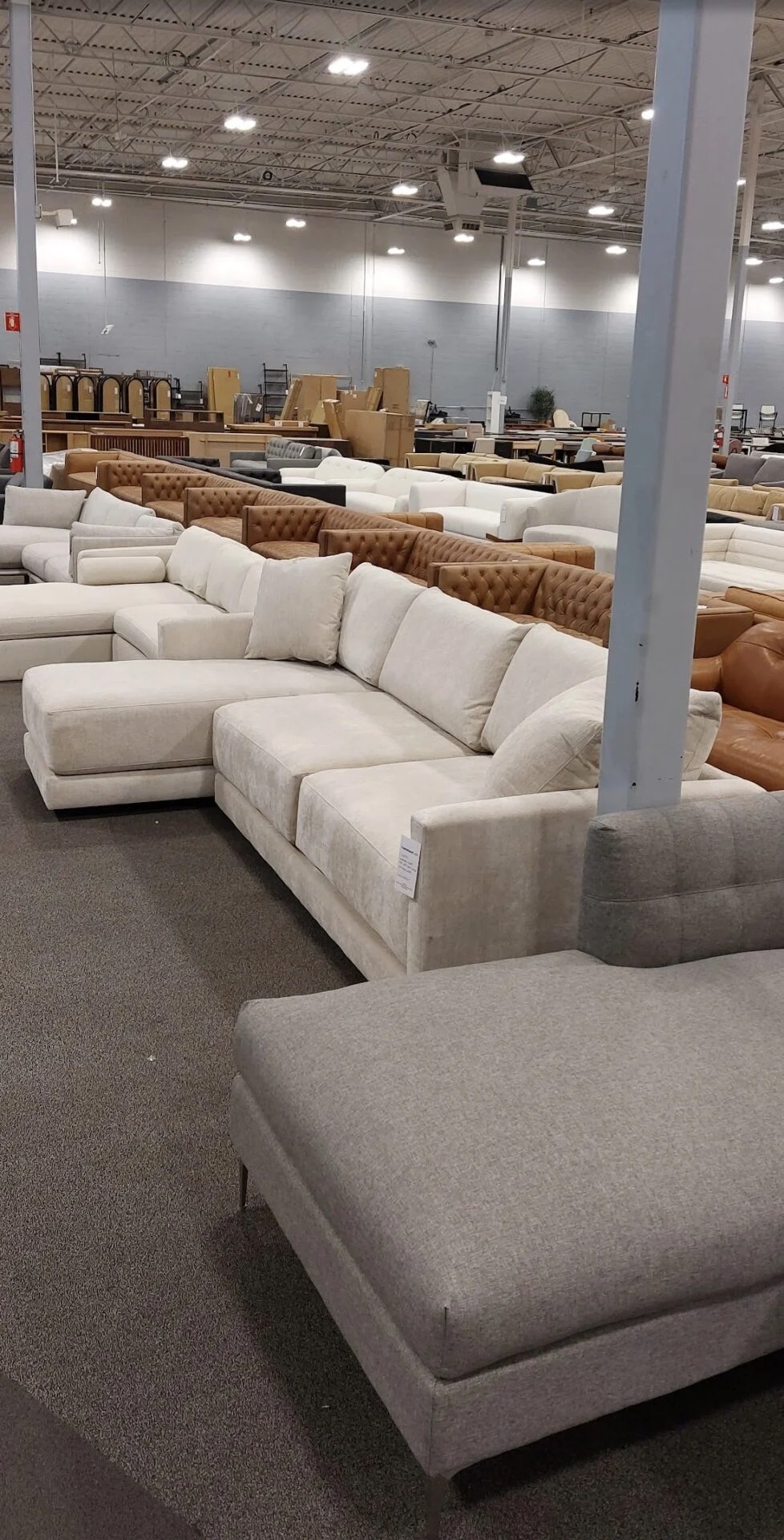 crate and barrel outlet