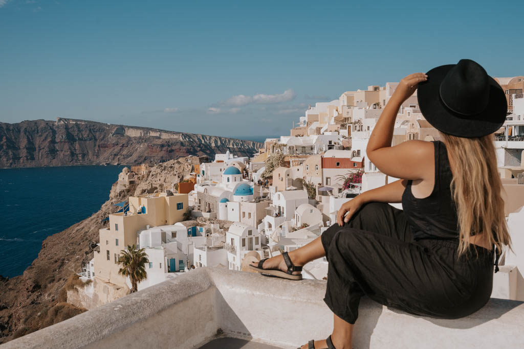 19 Best Things to Do in Oia Santorini 2023 You’ll Love