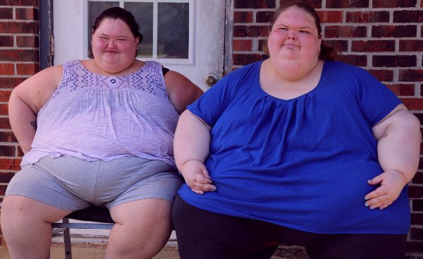 1000 lb Sisters: Amy Slaton & Tammy Slaton(R)