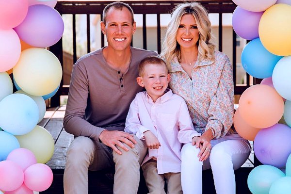 Lindsie Chrisley with her husband Will Campbell and son Jackson.