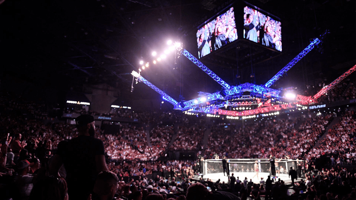 UFC 300: Reigning Champ Says Fight Happening at Landmark Event