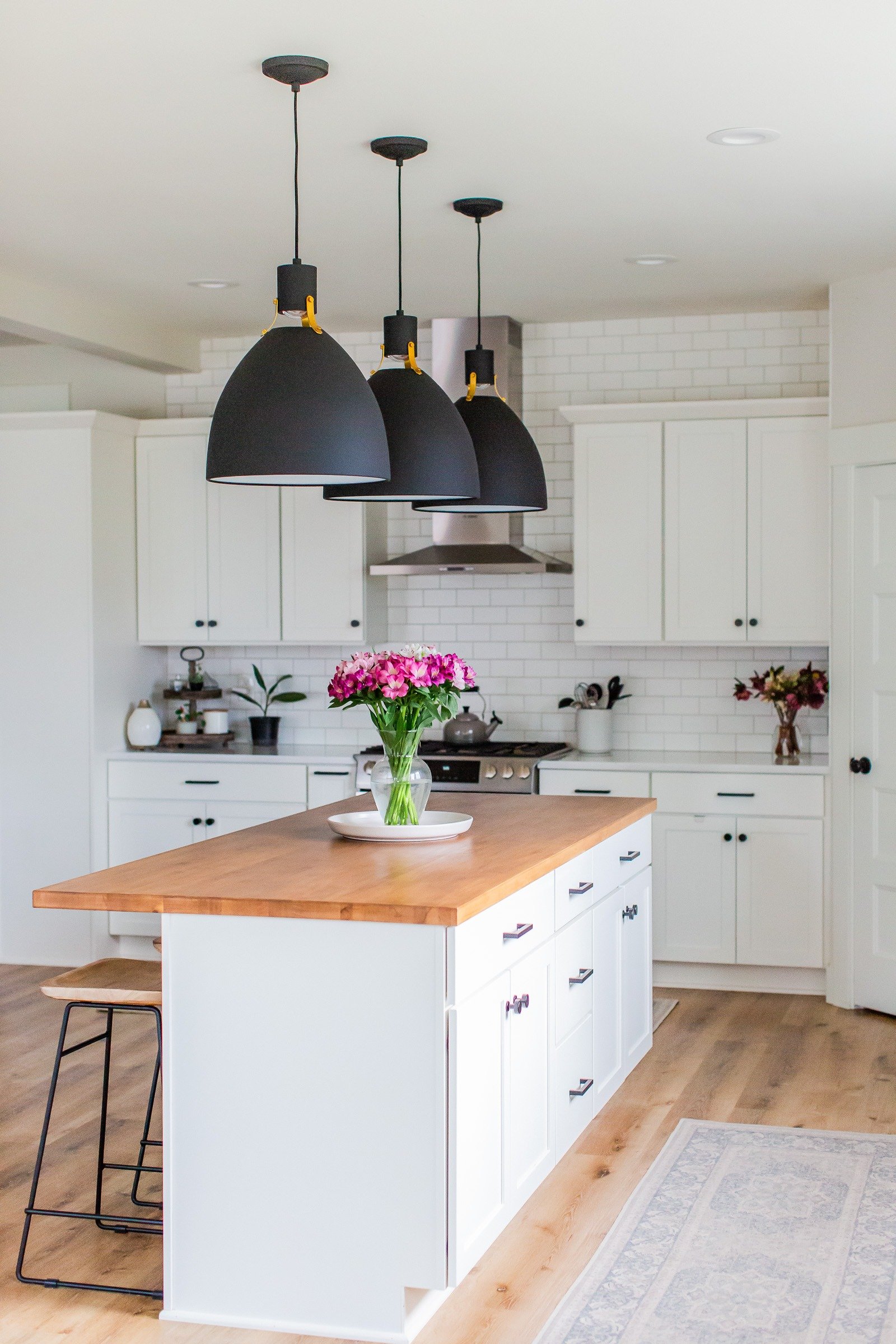Modern Farmhouse Kitchen Pendant Lights The Flowering Farmhouse