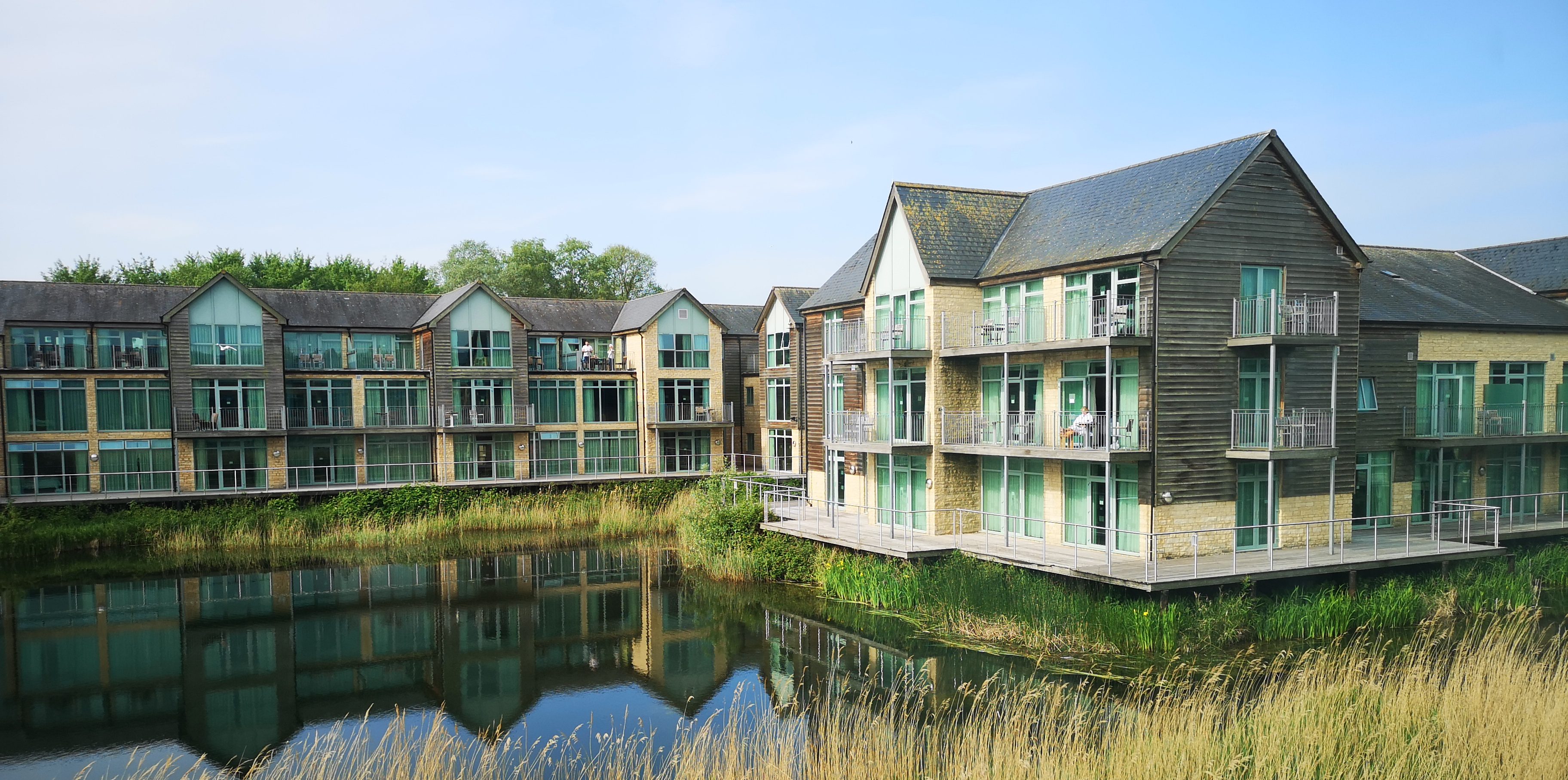 A Weekend At The De Vere Cotswold Water Park The Grad Hub