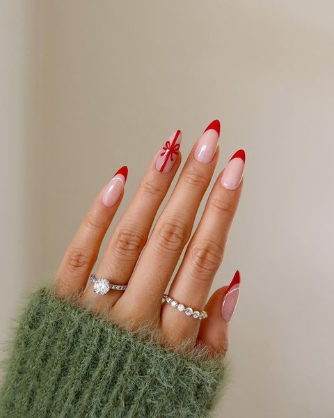 50 Christmas Nails For A December Mani The Pink Brunette