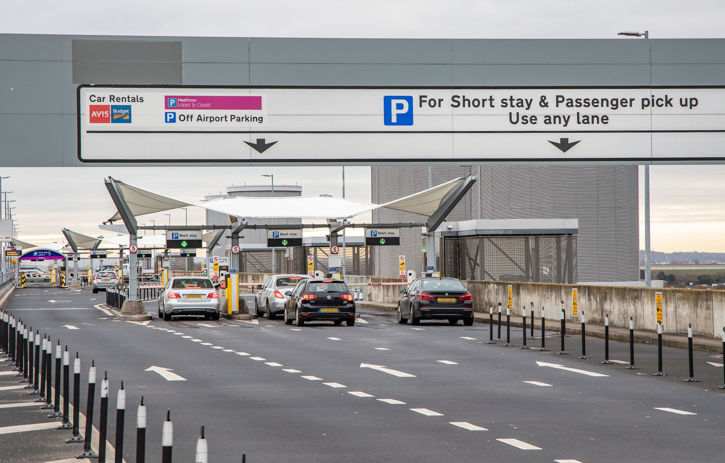 The Airport Car Park That Earns 141 Million Each Year Travel Stats Man