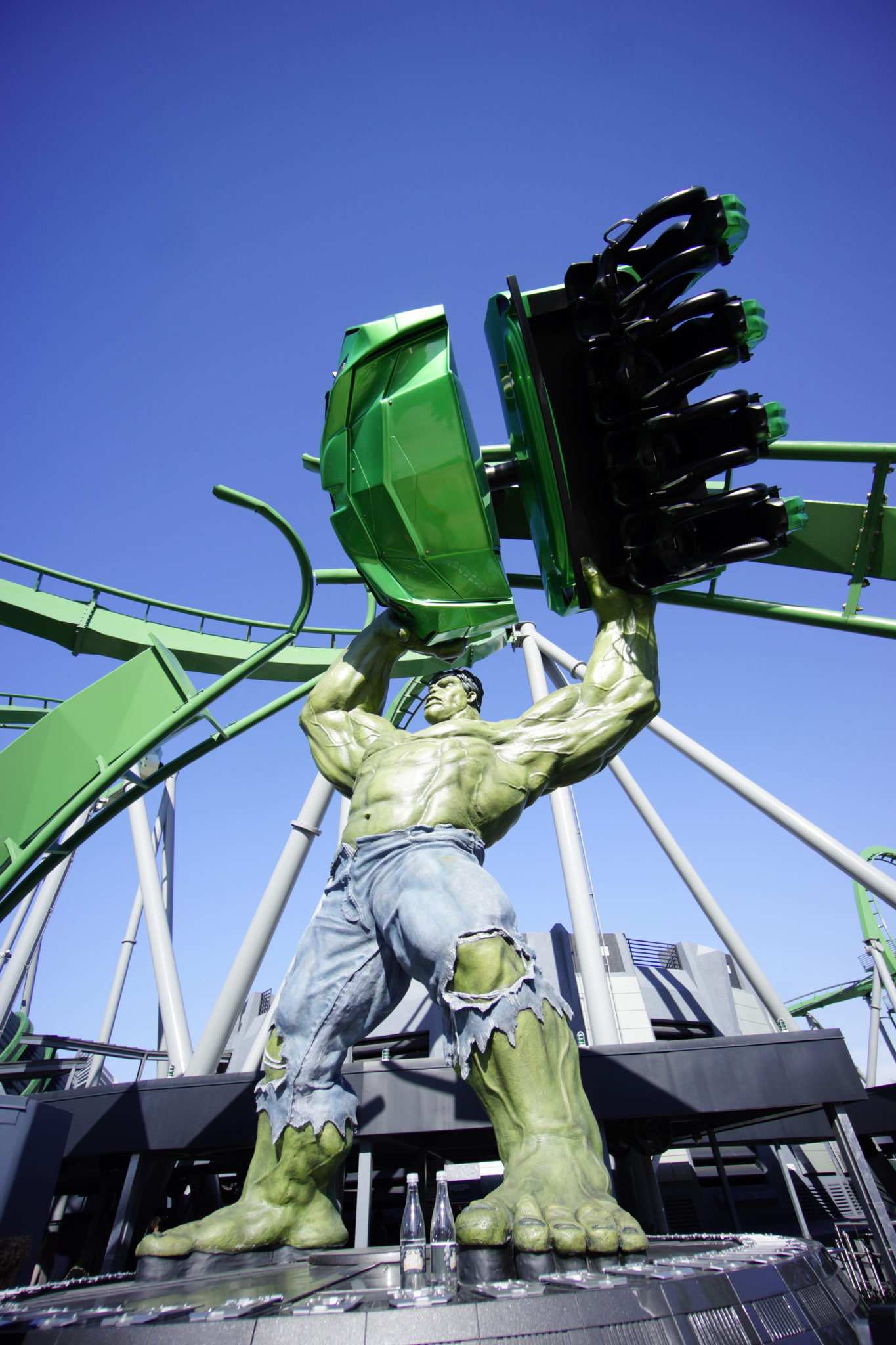 Top U.S. family travel blog, Travel With A Plan, details their 1-Day Islands of Adventure Touring Plan! For a perfect day at Islands of Adventure, get a full itinerary here!