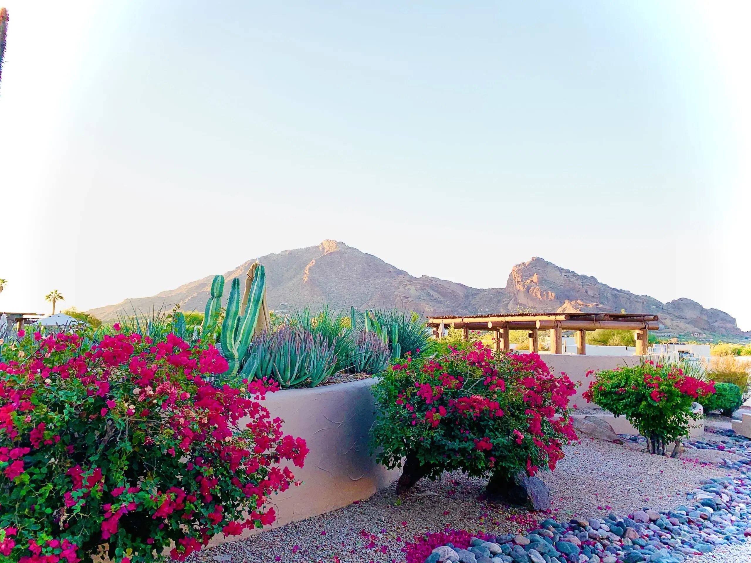 Top US travel blog features Camelback Mountain during a Scottsdale girls weekend.