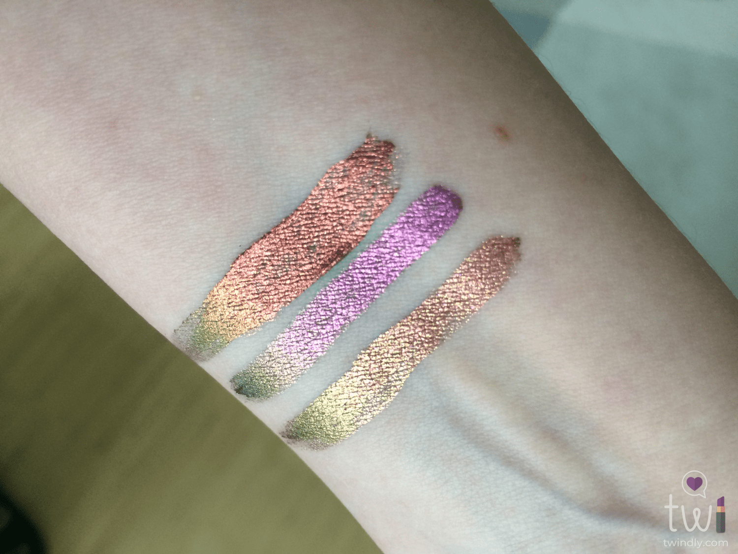 Natasha Denona Chromium Liquid Eyeshadows Review Twindly Beauty Blog