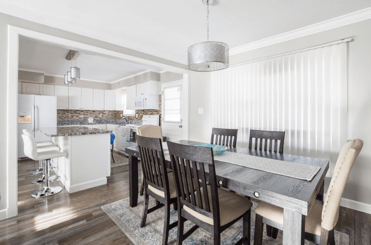 An open floor plan dining area