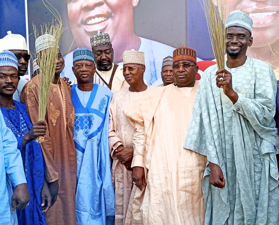 SDP guber candidate, deputy collapse party structure into APC in Kebbi