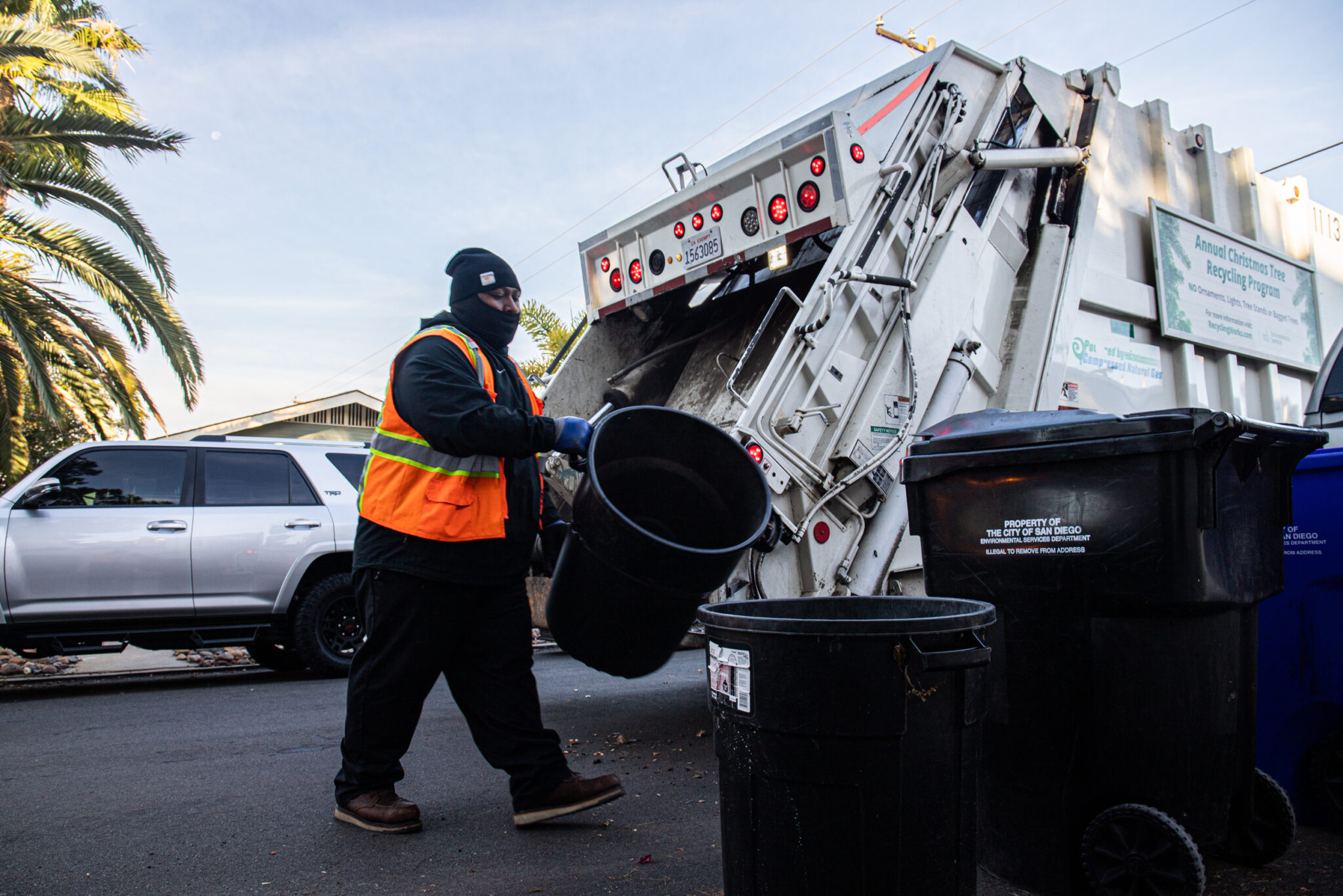 trash pick up san diego