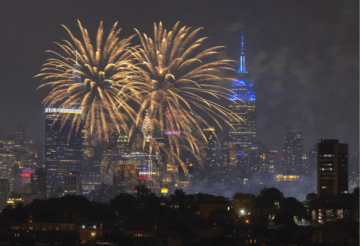 Get Ready, Hell’s Kitchen — 10,000 Free Tickets for Macy’s Fireworks Up for Grabs!