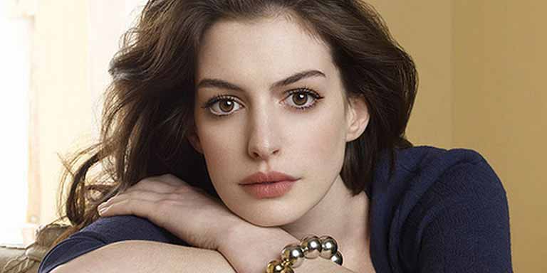 Anne-Hathway-wiki,-age,-Affairs,-Family-and-More