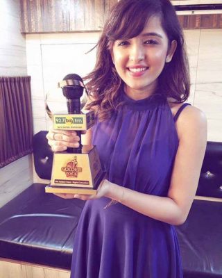 Shirley Setia wiki, age, Affairs, Family and More-2